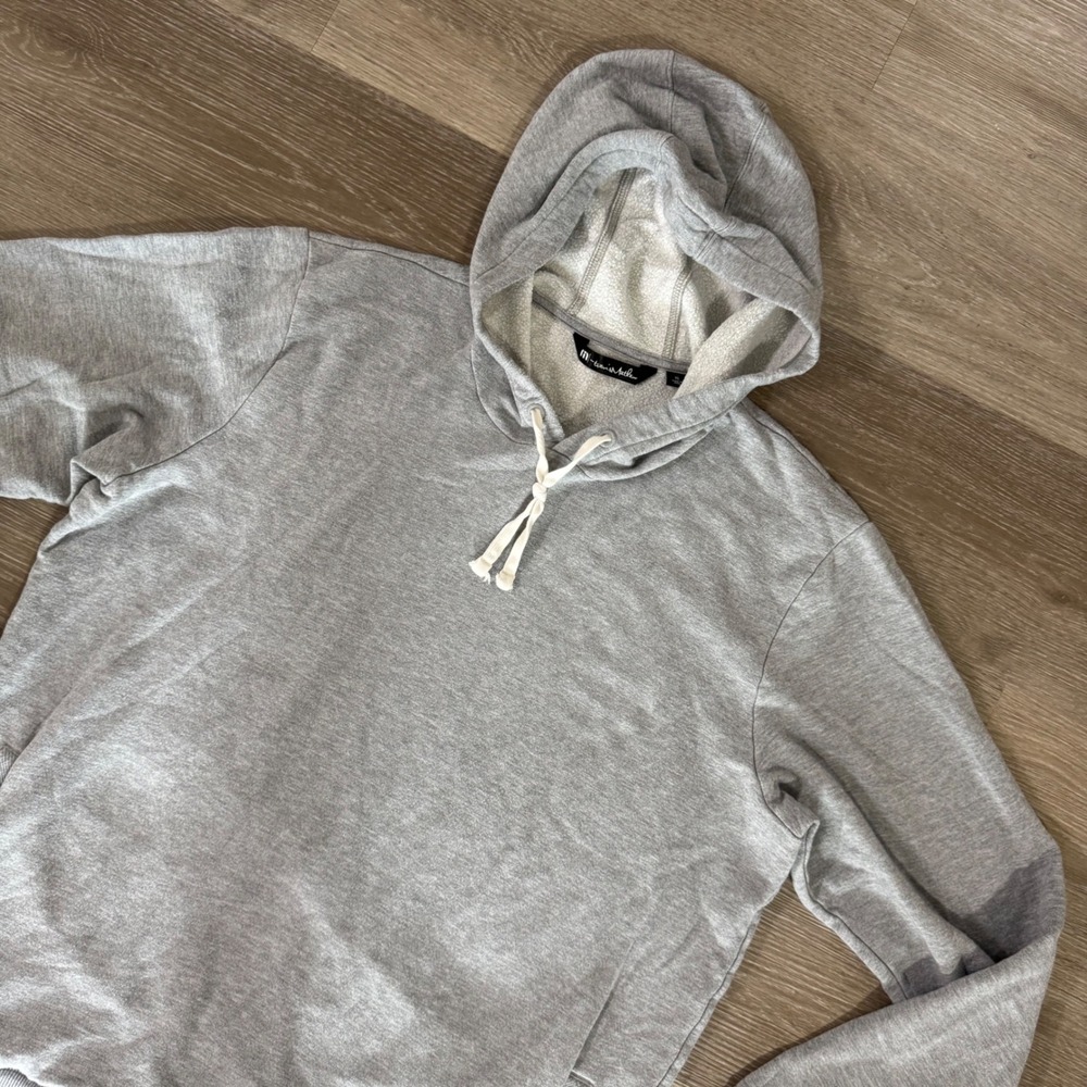 TravisMathew Hoodie Mens XL Gray Cloud Pullover 1MU475 Modal Blend